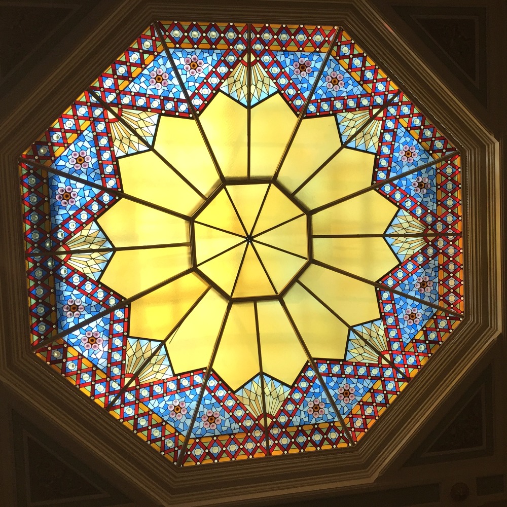 Meet your Posher, Monica